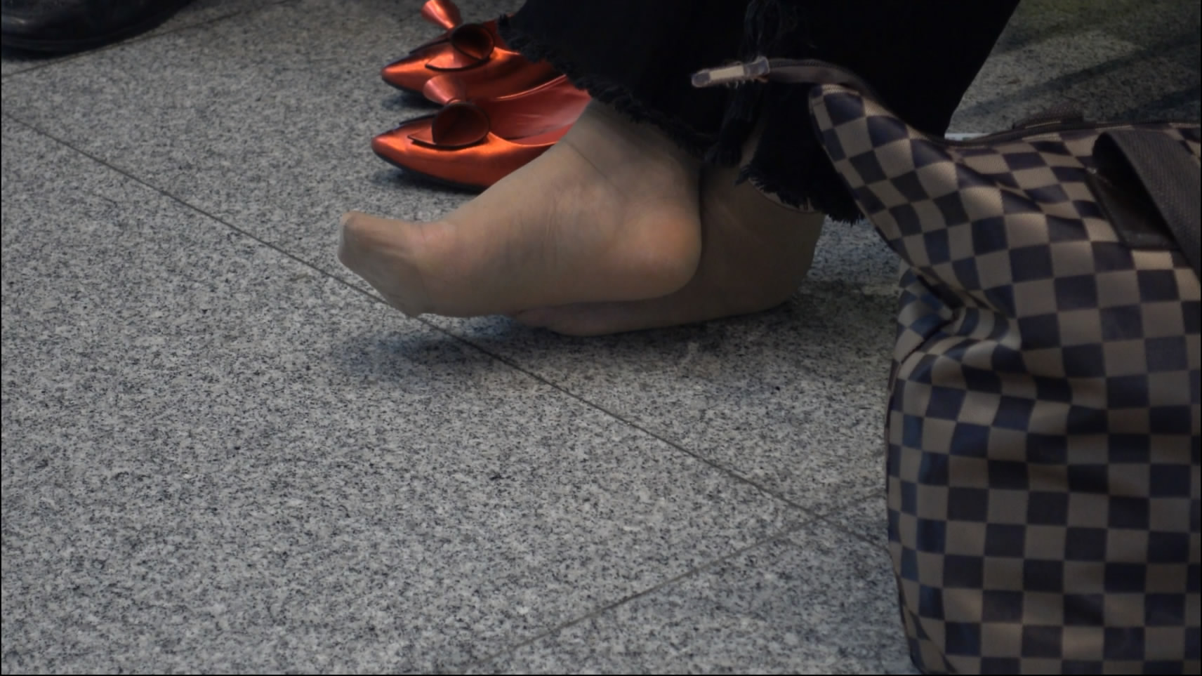 streetsnapnylon[00 02 33][20181205 225018 5]